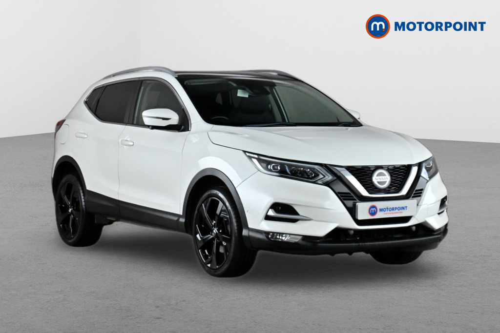 Nissan Qashqai Tekna Manual Diesel SUV - Stock Number (1634755) - Drivers side front corner