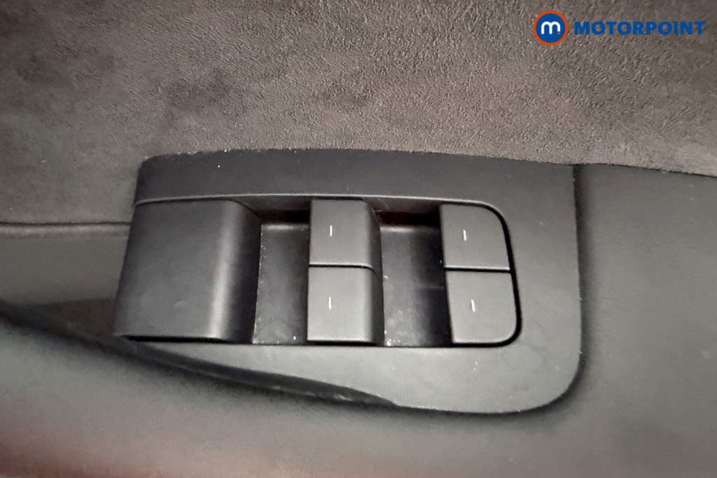 Tesla Model Y Long Range Automatic Electric SUV - Stock Number (1634821) - 14th supplementary image