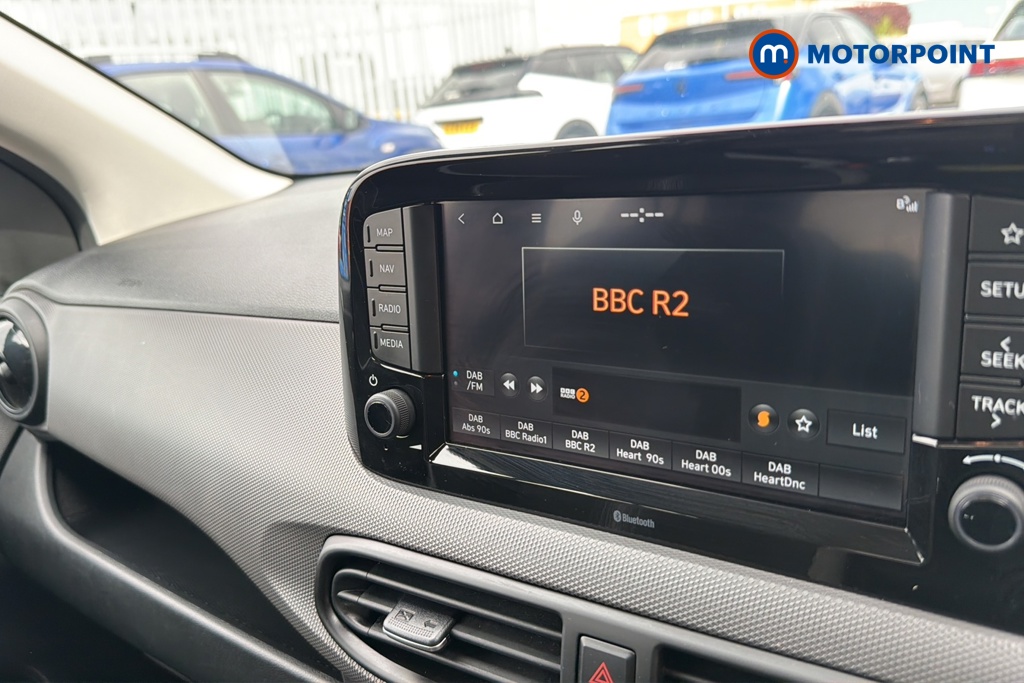 Hyundai I10 Advance Automatic Petrol Hatchback - Stock Number (1635707) - 8th supplementary image
