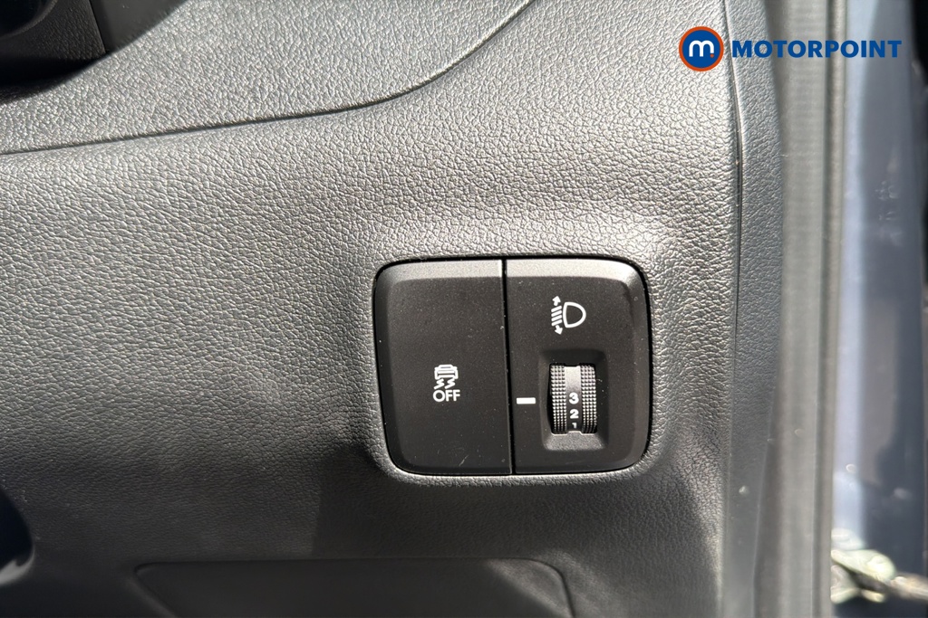 Hyundai I10 Advance Automatic Petrol Hatchback - Stock Number (1635707) - 11th supplementary image