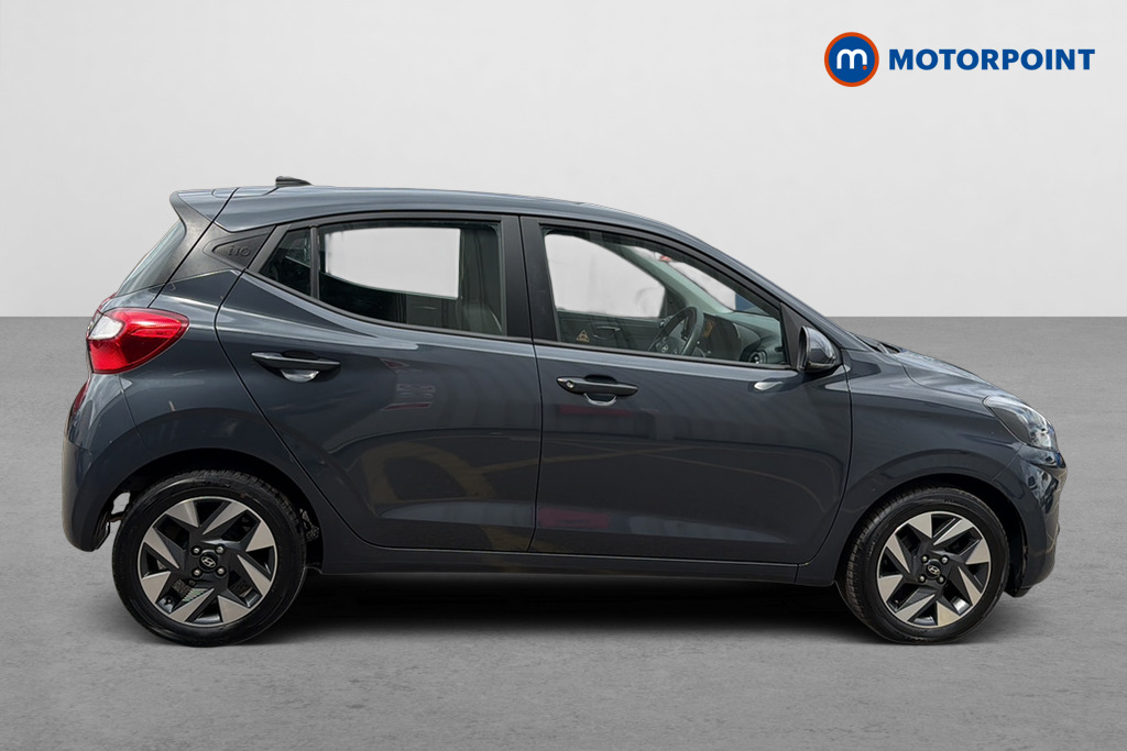 Hyundai I10 Advance Automatic Petrol Hatchback - Stock Number (1635707) - Passenger side