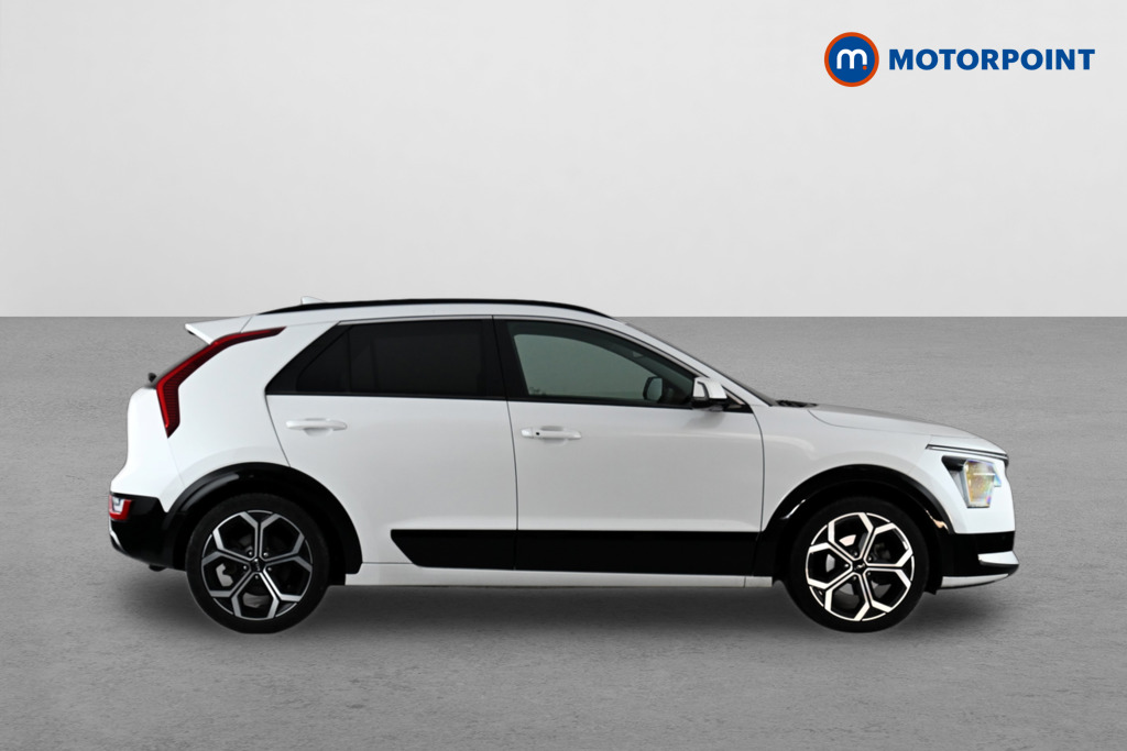 KIA Niro 3 Automatic Petrol-Electric Hybrid SUV - Stock Number (1636800) - Drivers side