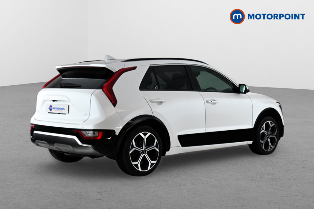 KIA Niro 3 Automatic Petrol-Electric Hybrid SUV - Stock Number (1636800) - Drivers side rear corner