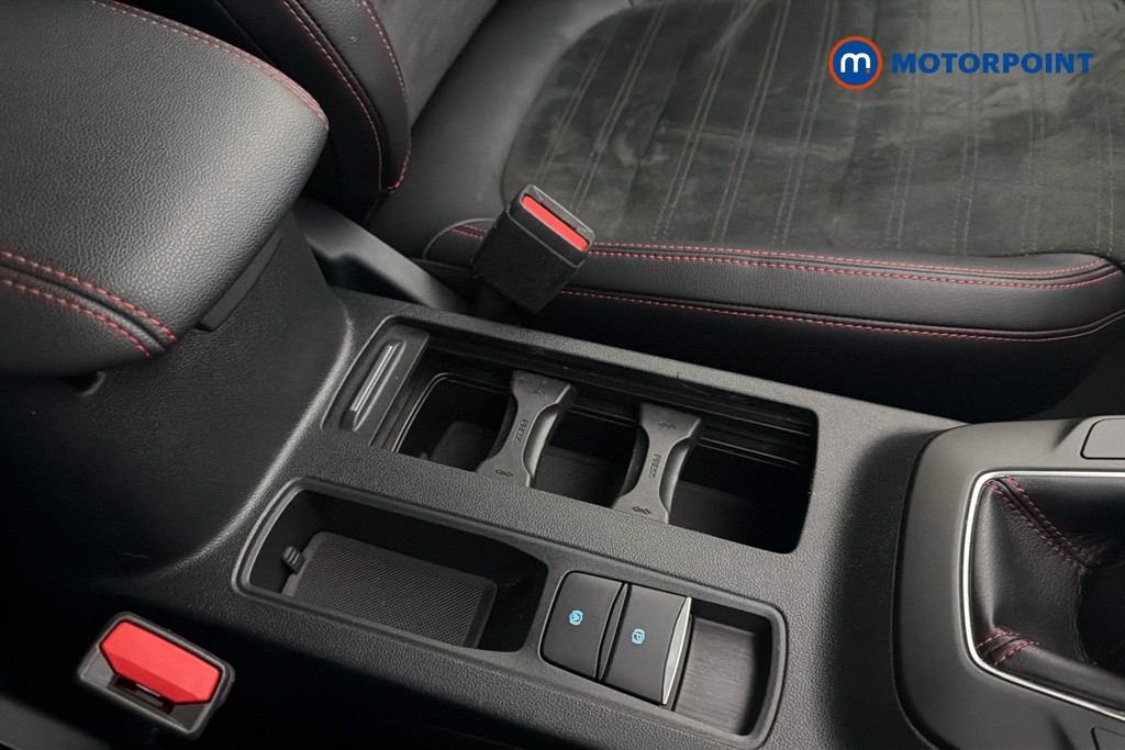 Ford Kuga St-Line Edition Manual Petrol SUV - Stock Number (1637753) - 16th supplementary image