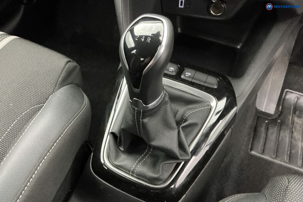 Vauxhall Corsa GS Manual Petrol Hatchback - Stock Number (1638015) - 15th supplementary image