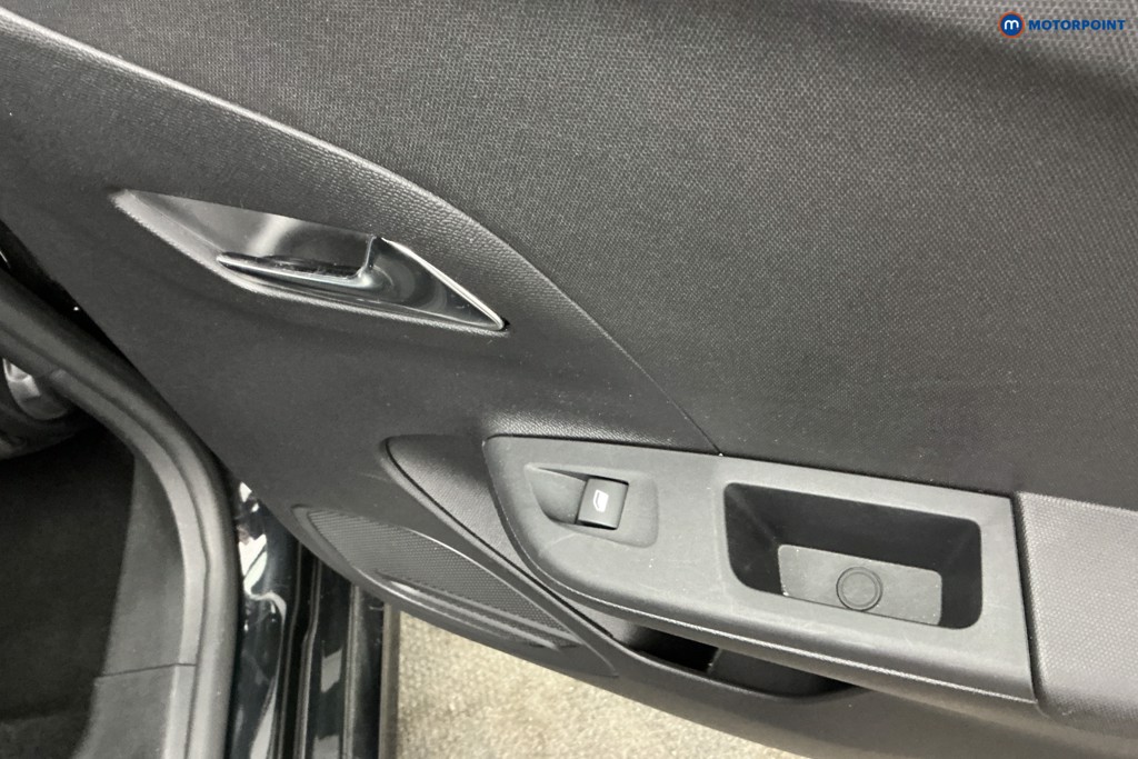 Vauxhall Corsa GS Manual Petrol Hatchback - Stock Number (1638015) - 27th supplementary image