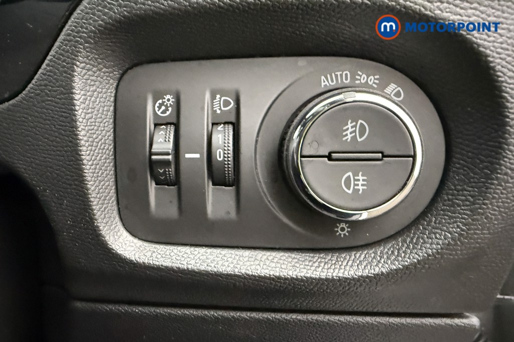 Vauxhall Corsa GS Manual Petrol Hatchback - Stock Number (1638511) - 16th supplementary image
