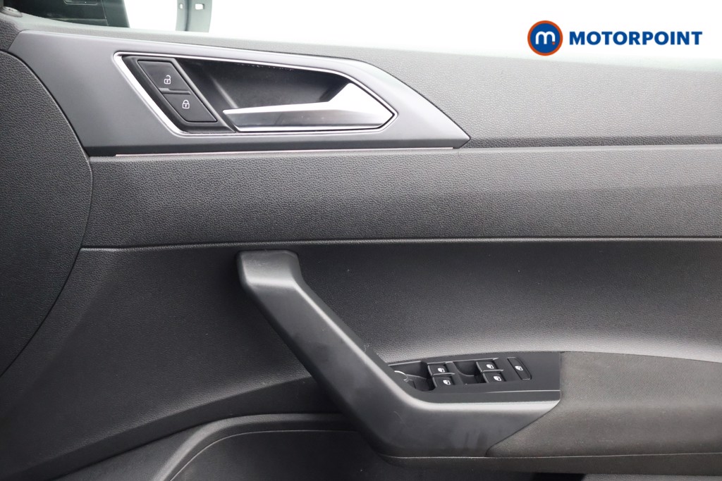 Volkswagen Taigo R-Line Automatic Petrol SUV - Stock Number (1638717) - 10th supplementary image
