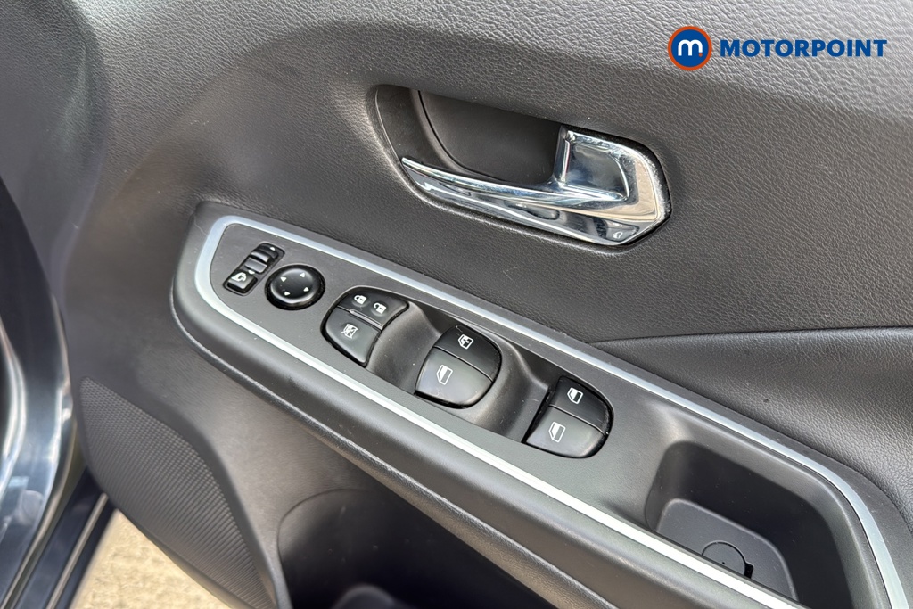 Nissan Micra N-Sport Manual Petrol Hatchback - Stock Number (1638920) - 19th supplementary image