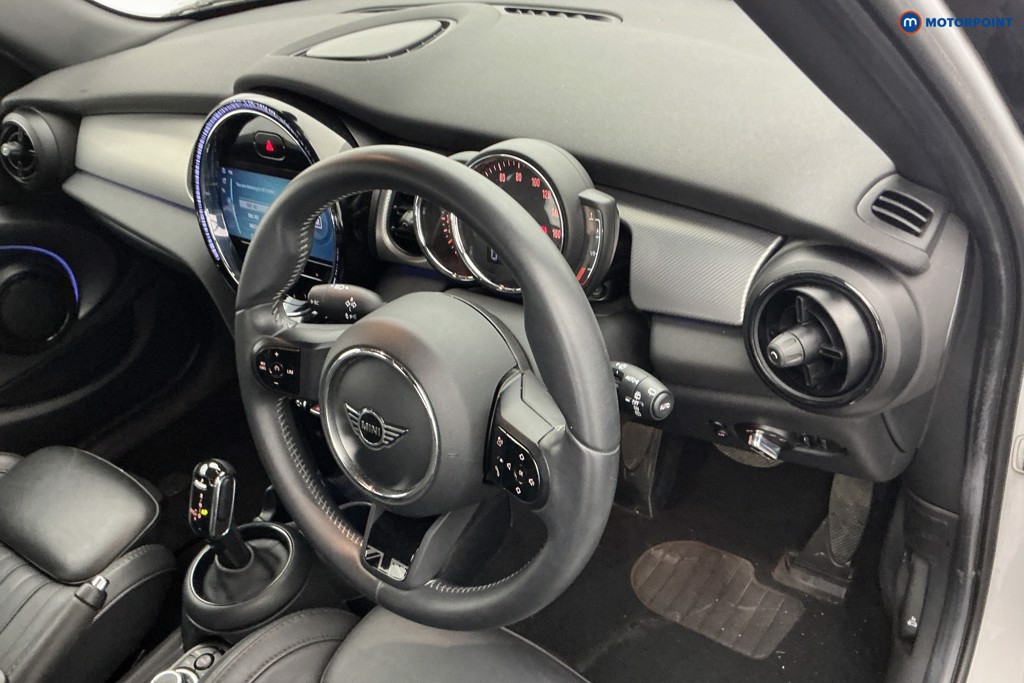 Mini Hatchback Cooper Exclusive Automatic Petrol Hatchback - Stock Number (1639168) - 8th supplementary image