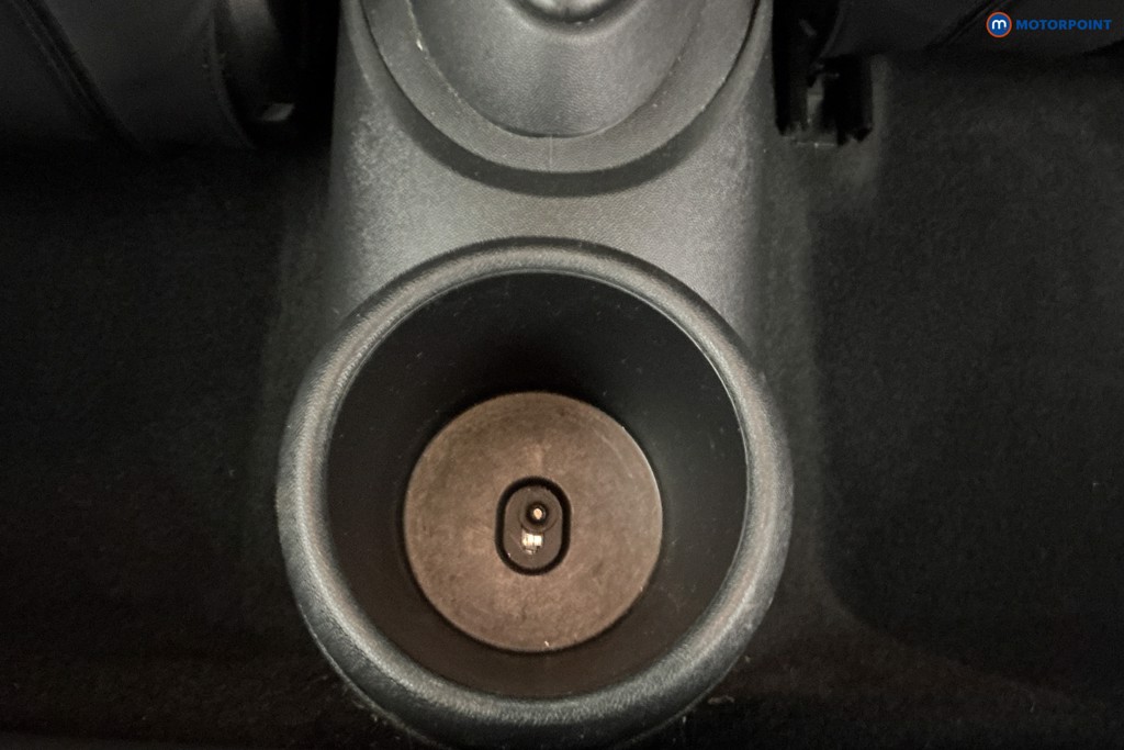 Mini Hatchback Cooper Exclusive Automatic Petrol Hatchback - Stock Number (1639168) - 10th supplementary image
