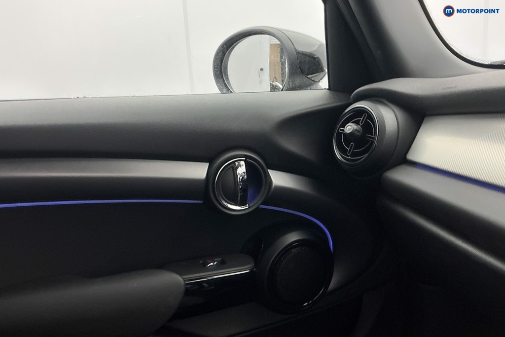 Mini Hatchback Cooper Exclusive Automatic Petrol Hatchback - Stock Number (1639168) - 18th supplementary image