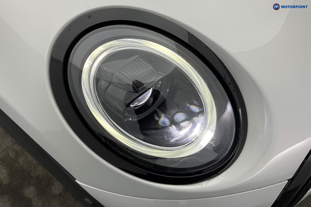 Mini Hatchback Cooper Exclusive Automatic Petrol Hatchback - Stock Number (1639168) - 24th supplementary image