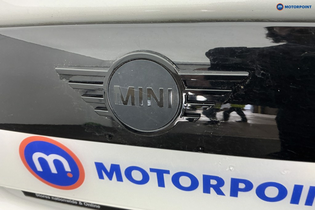 Mini Hatchback Cooper Exclusive Automatic Petrol Hatchback - Stock Number (1639168) - 28th supplementary image