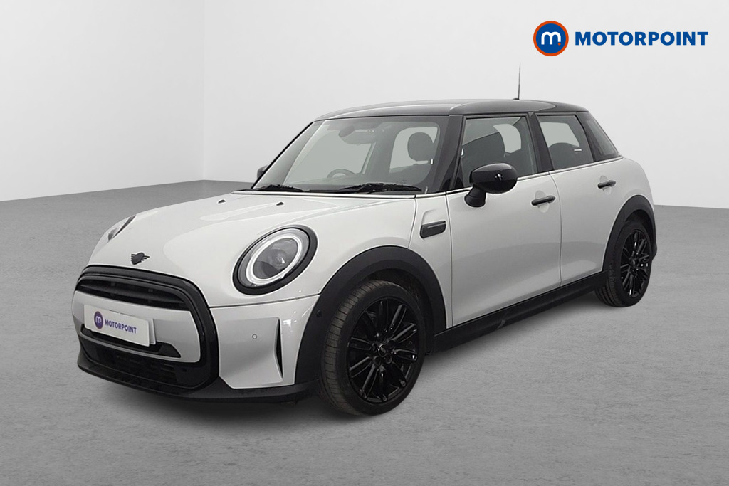 Mini Hatchback Cooper Exclusive Automatic Petrol Hatchback - Stock Number (1639168) - Passenger side front corner