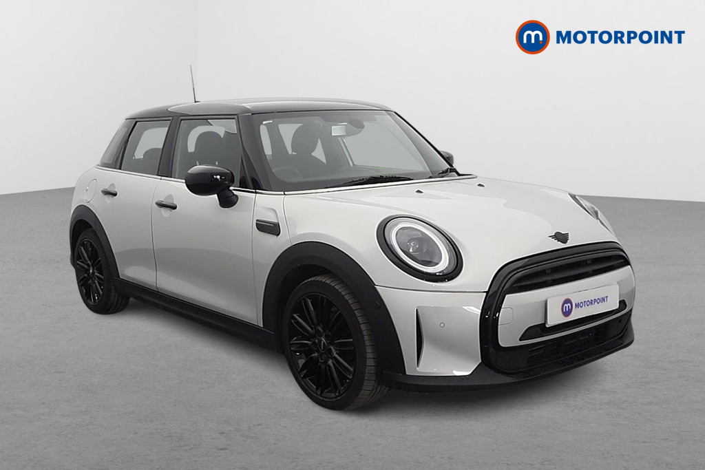 Mini Hatchback Cooper Exclusive Automatic Petrol Hatchback - Stock Number (1639168) - Drivers side front corner
