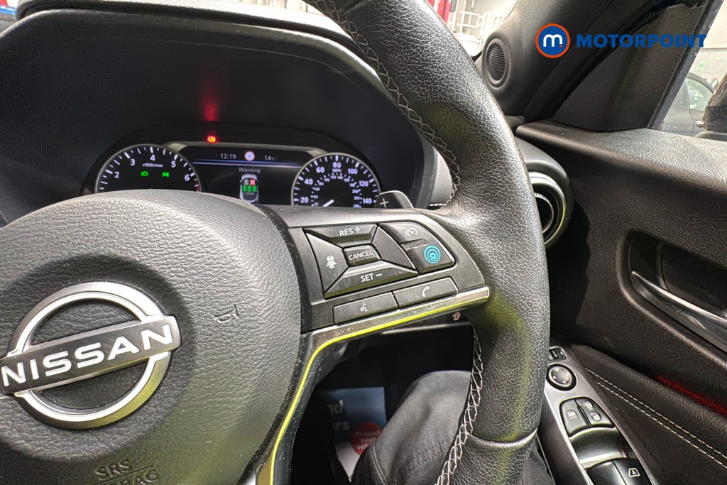Nissan Juke Tekna Automatic Petrol SUV - Stock Number (1639498) - 4th supplementary image