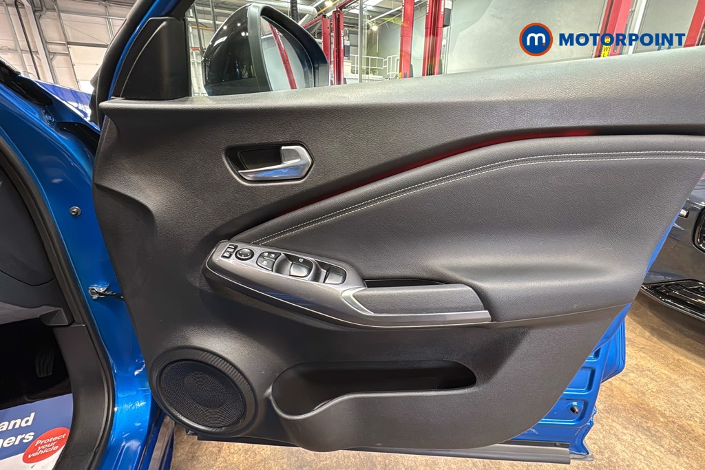 Nissan Juke Tekna Automatic Petrol SUV - Stock Number (1639498) - 19th supplementary image