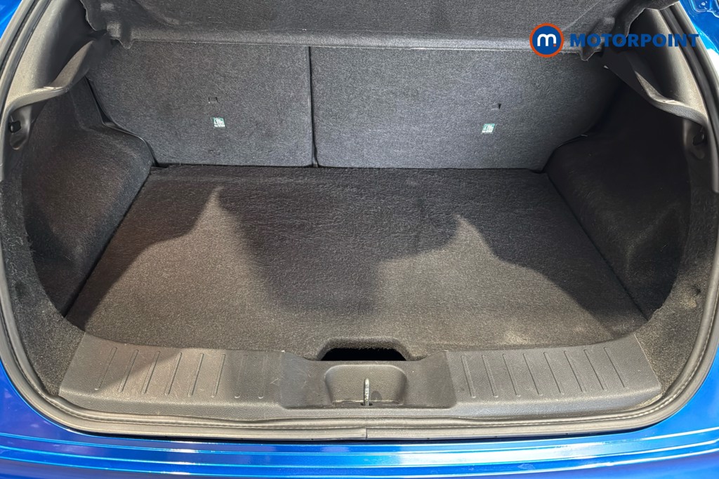 Nissan Juke Tekna Automatic Petrol SUV - Stock Number (1639498) - 33rd supplementary image