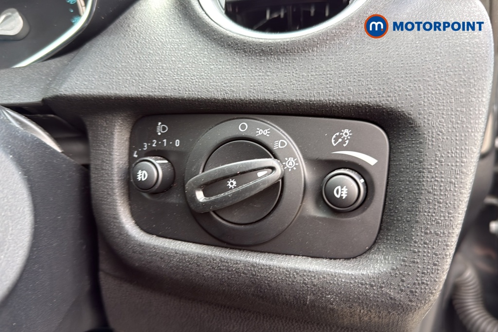 Ford Fiesta Titanium X Manual Petrol Hatchback - Stock Number (1639535) - 11th supplementary image