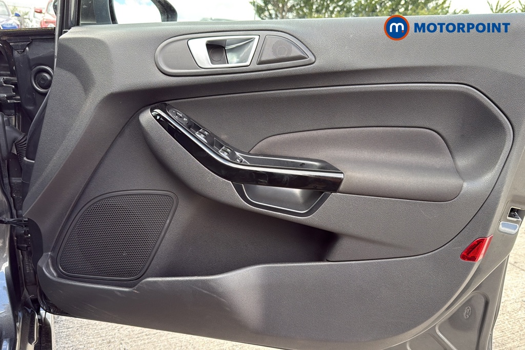 Ford Fiesta Titanium X Manual Petrol Hatchback - Stock Number (1639535) - 18th supplementary image