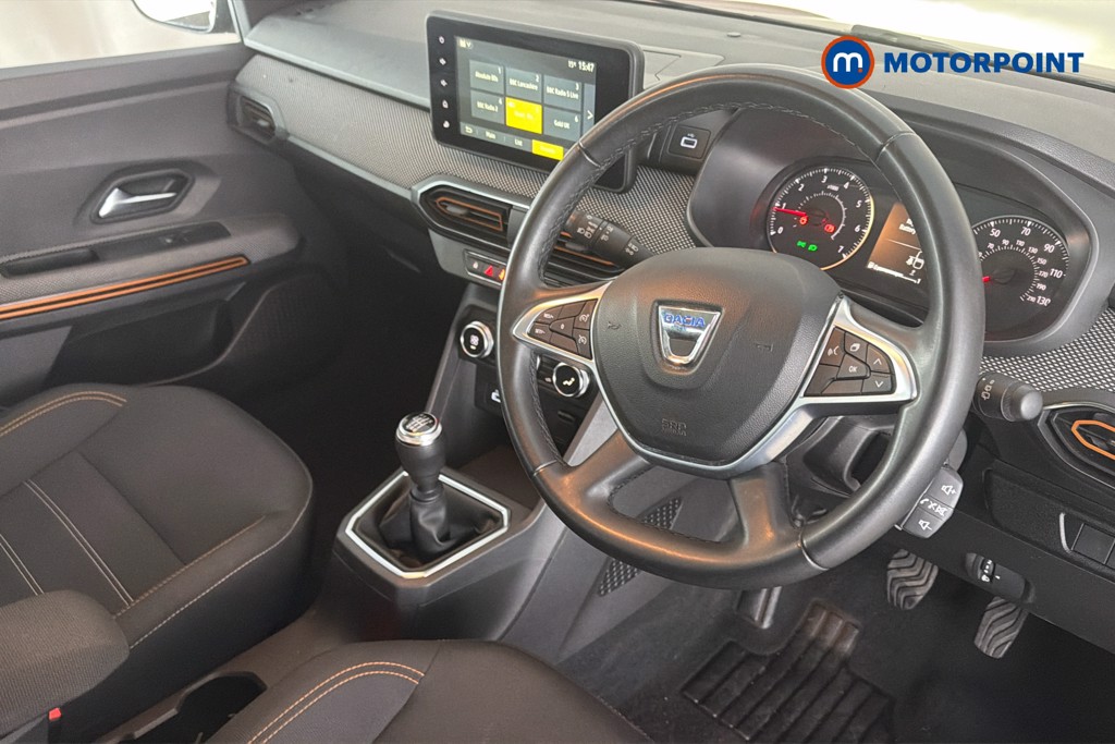 Dacia Sandero Stepway Prestige Manual Petrol Hatchback - Stock Number (1640225) - 2nd supplementary image