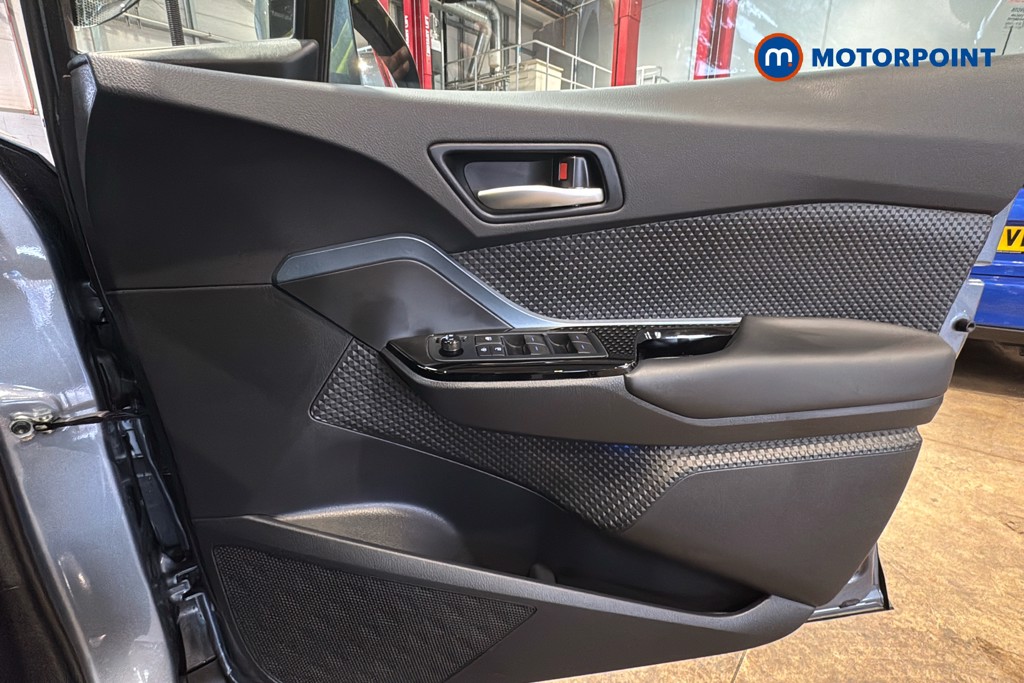 Toyota C-Hr Design Automatic Petrol-Electric Hybrid SUV - Stock Number (1640605) - 19th supplementary image