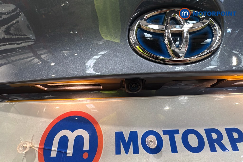 Toyota C-Hr Design Automatic Petrol-Electric Hybrid SUV - Stock Number (1640605) - 36th supplementary image
