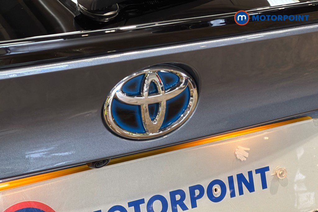 Toyota C-Hr Design Automatic Petrol-Electric Hybrid SUV - Stock Number (1640605) - 37th supplementary image