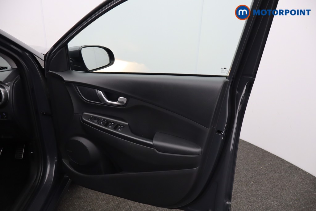 Hyundai Kona Se Connect Automatic Electric SUV - Stock Number (1640749) - 16th supplementary image