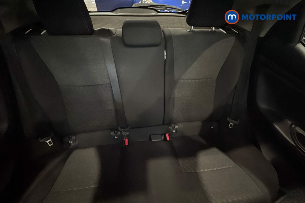 Toyota Yaris Design Automatic Petrol-Electric Hybrid Hatchback - Stock Number (1640916) - 28th supplementary image