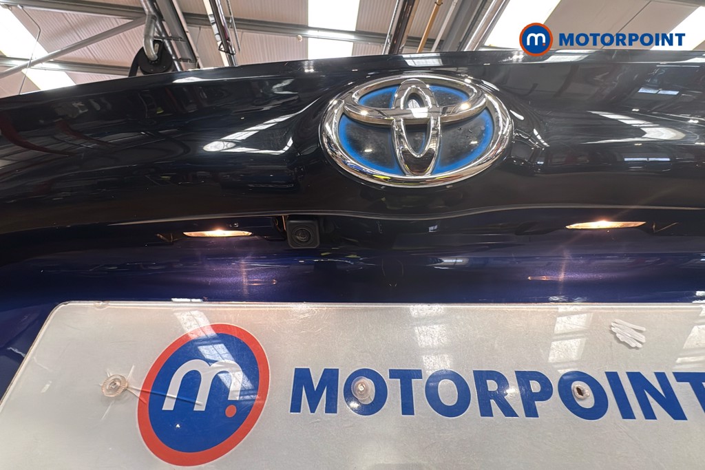 Toyota Yaris Design Automatic Petrol-Electric Hybrid Hatchback - Stock Number (1640916) - 36th supplementary image