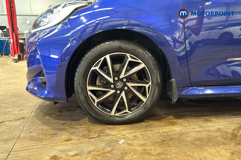 Toyota Yaris Design Automatic Petrol-Electric Hybrid Hatchback - Stock Number (1640916) - 47th supplementary image