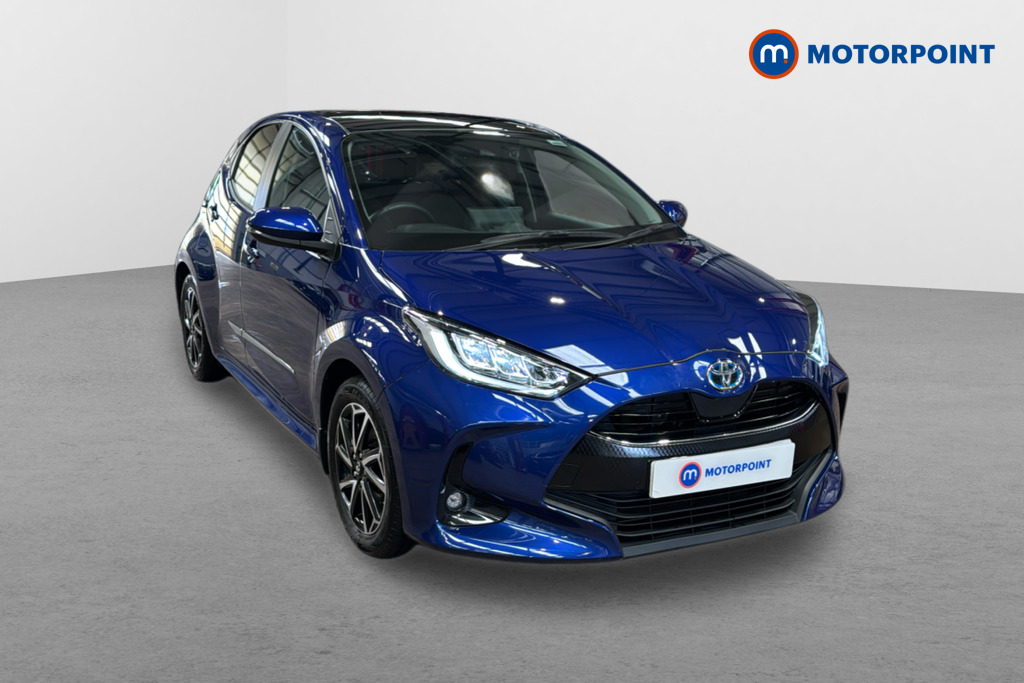 Toyota Yaris Design Automatic Petrol-Electric Hybrid Hatchback - Stock Number (1640916) - Drivers side front corner