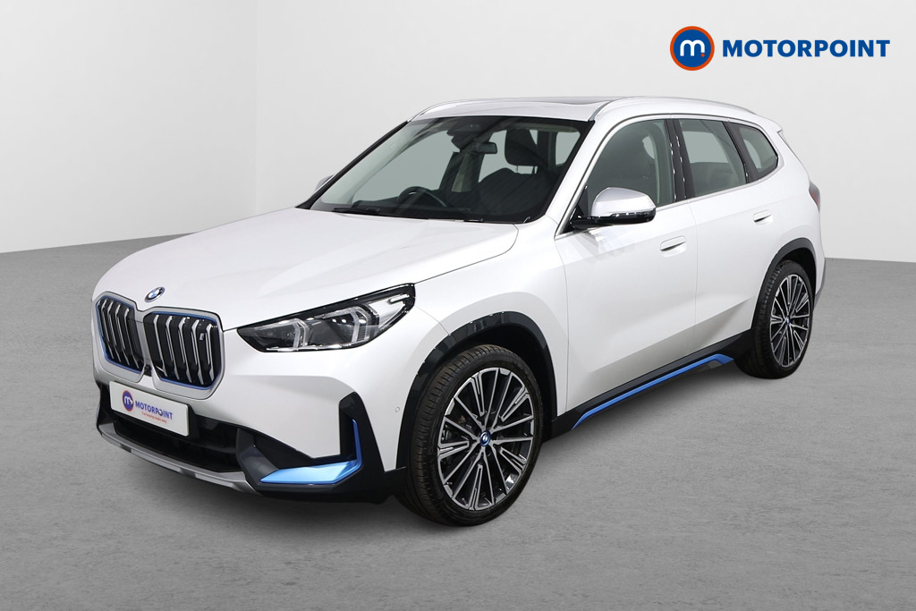 BMW IX1 Xline Automatic Electric SUV - Stock Number (1641127) - Passenger side front corner