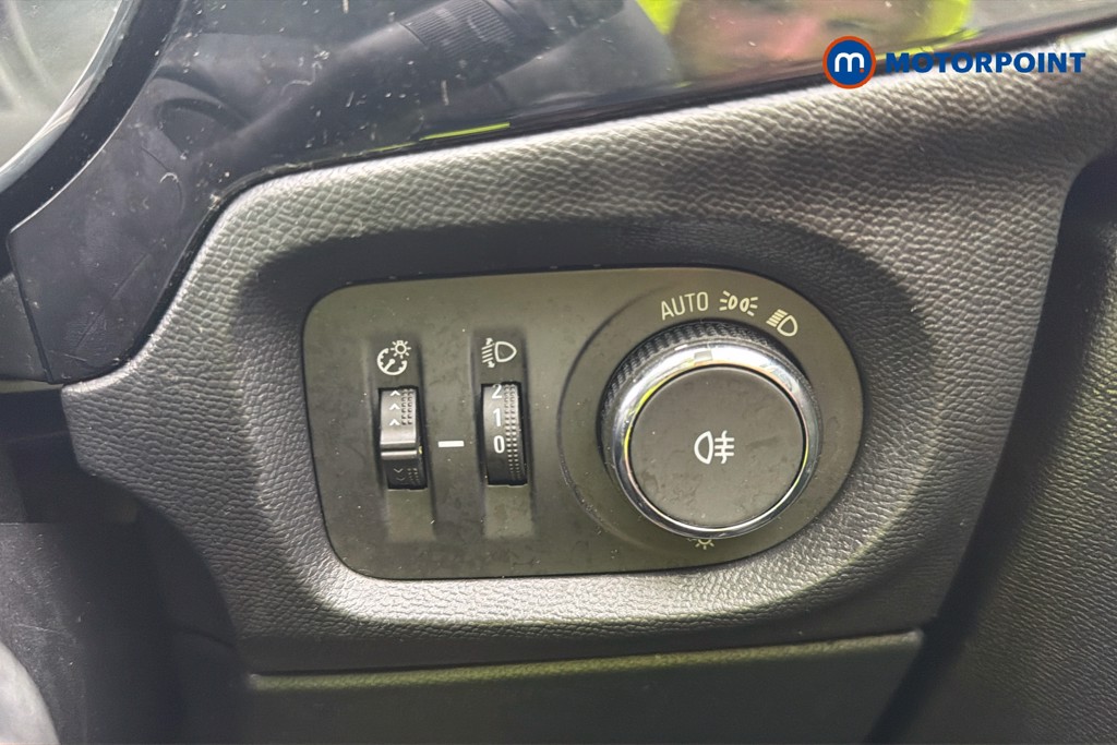 Vauxhall Corsa Design Manual Petrol Hatchback - Stock Number (1641259) - 18th supplementary image