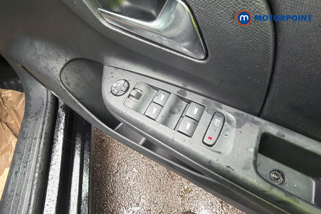 Vauxhall Corsa Design Manual Petrol Hatchback - Stock Number (1641259) - 20th supplementary image