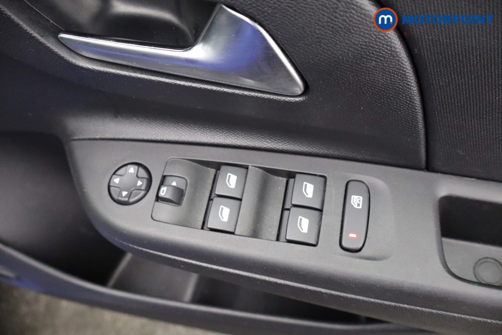 Vauxhall Corsa Design Manual Petrol Hatchback - Stock Number (1641305) - 3rd supplementary image