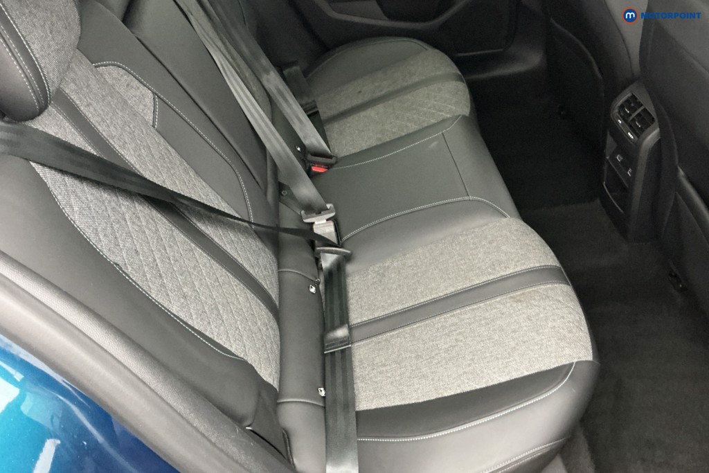 Peugeot 408 Allure Premium Automatic Petrol Hatchback - Stock Number (1641480) - 4th supplementary image