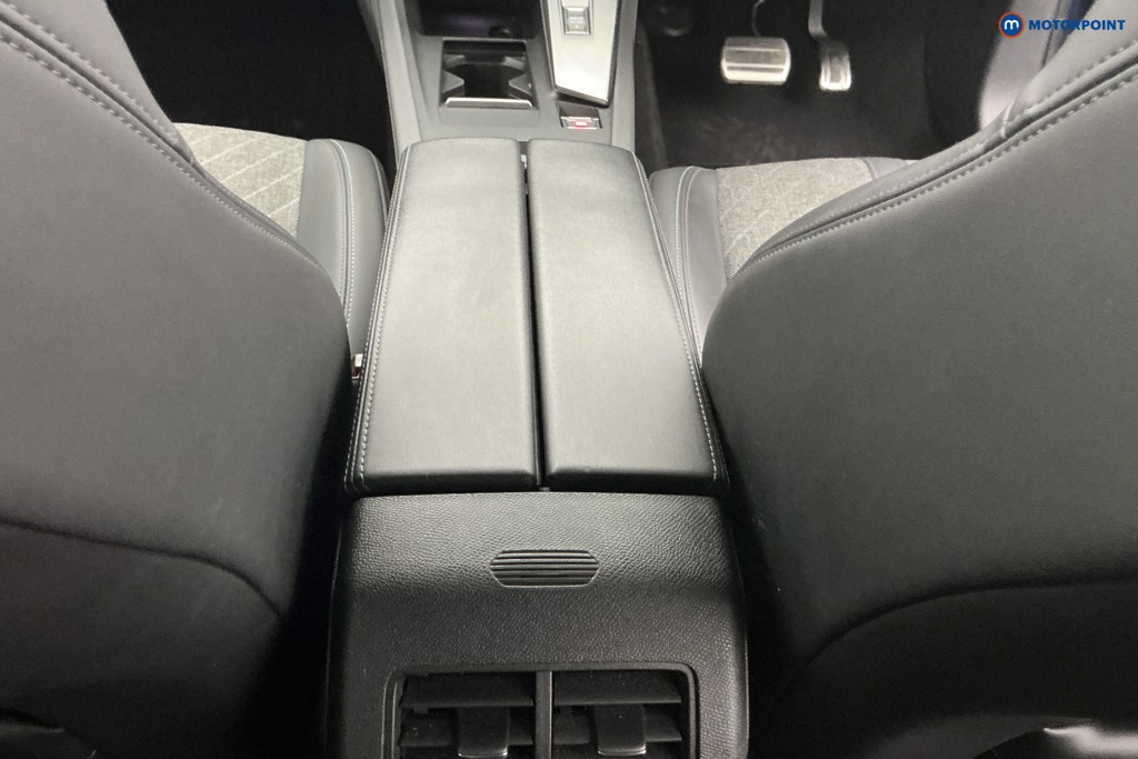 Peugeot 408 Allure Premium Automatic Petrol Hatchback - Stock Number (1641480) - 11th supplementary image