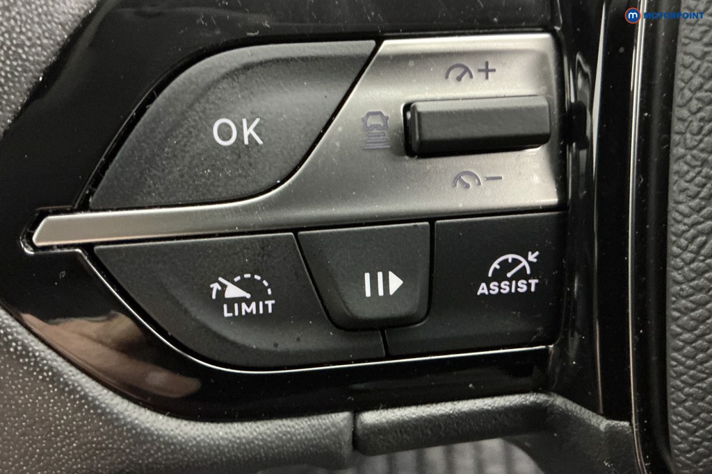 Peugeot 408 Allure Premium Automatic Petrol Hatchback - Stock Number (1641480) - 20th supplementary image