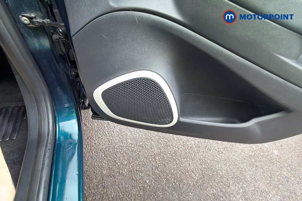 Renault Captur Play Manual Petrol SUV - Stock Number (1641644) - 21st supplementary image