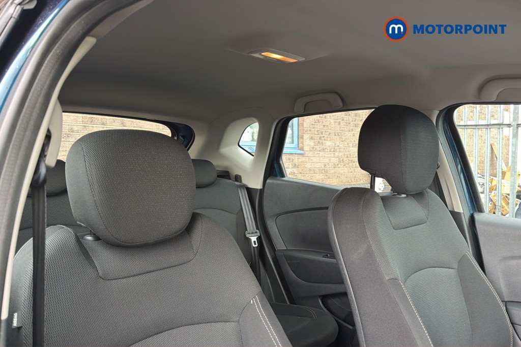 Renault Captur Play Manual Petrol SUV - Stock Number (1641644) - 23rd supplementary image