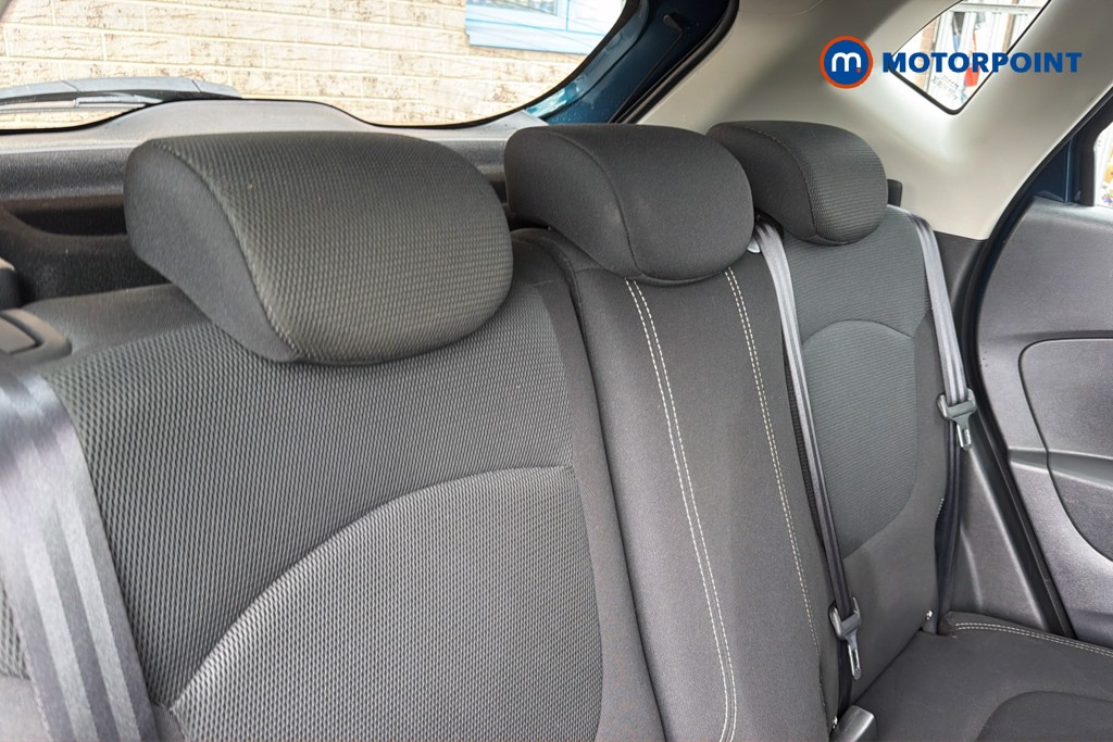 Renault Captur Play Manual Petrol SUV - Stock Number (1641644) - 28th supplementary image