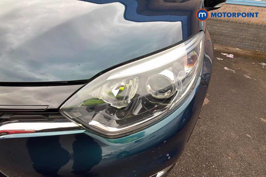 Renault Captur Play Manual Petrol SUV - Stock Number (1641644) - 44th supplementary image