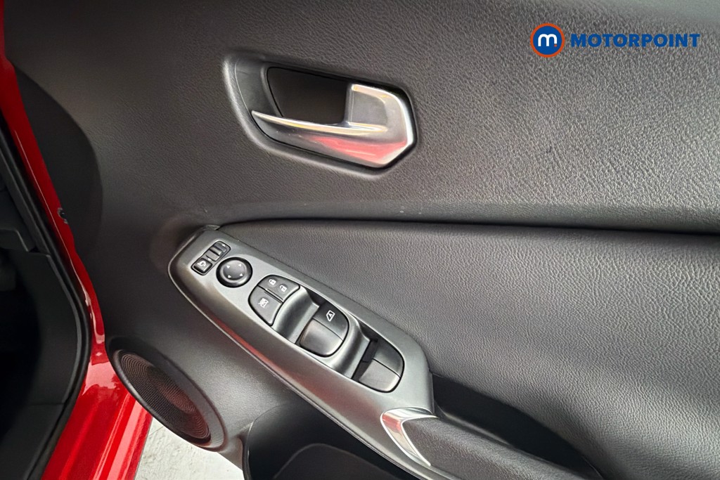 Nissan Juke Acenta Premium Automatic Petrol SUV - Stock Number (1641706) - 19th supplementary image