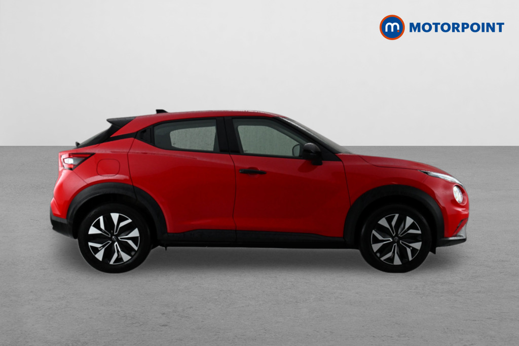 Nissan Juke Acenta Premium Automatic Petrol SUV - Stock Number (1641706) - Drivers side