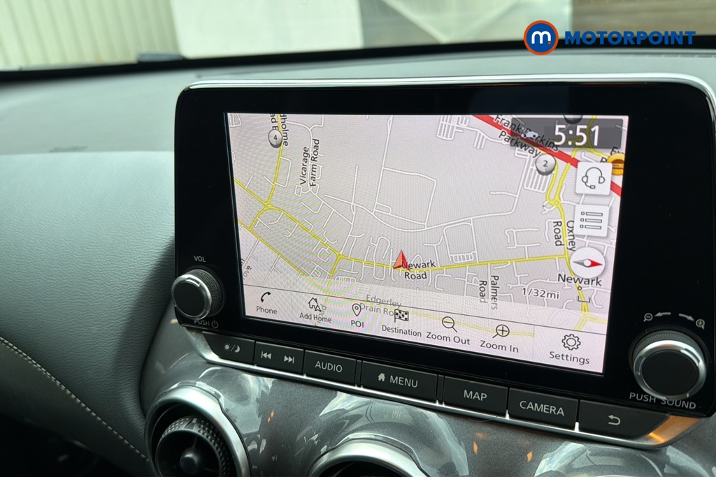 Nissan Juke Tekna Manual Petrol SUV - Stock Number (1641764) - 9th supplementary image