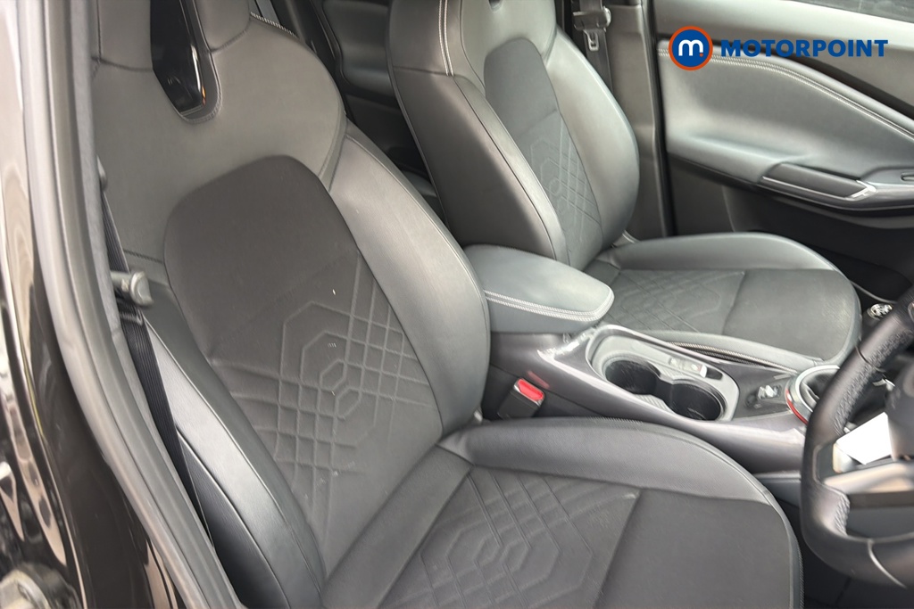 Nissan Juke Tekna Manual Petrol SUV - Stock Number (1641764) - 22nd supplementary image