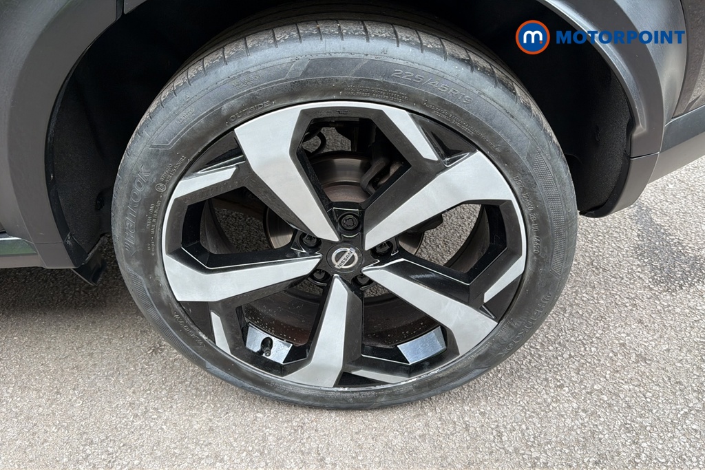 Nissan Juke Tekna Manual Petrol SUV - Stock Number (1641764) - 45th supplementary image